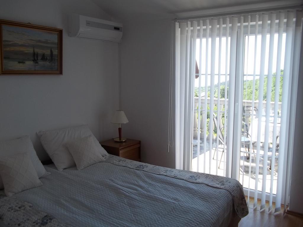 Apartments Ljubas Опатія Екстер'єр фото