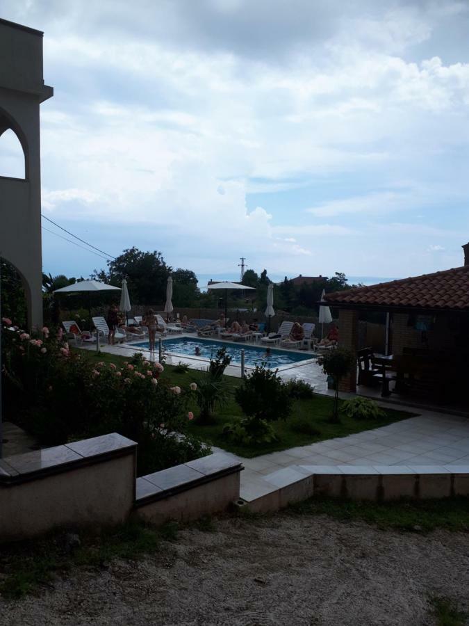 Apartments Ljubas Опатія Екстер'єр фото