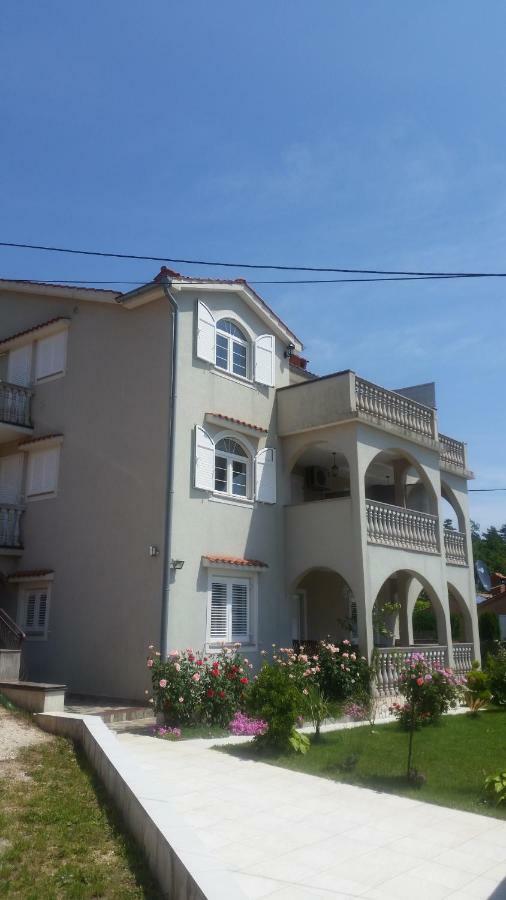 Apartments Ljubas Опатія Екстер'єр фото